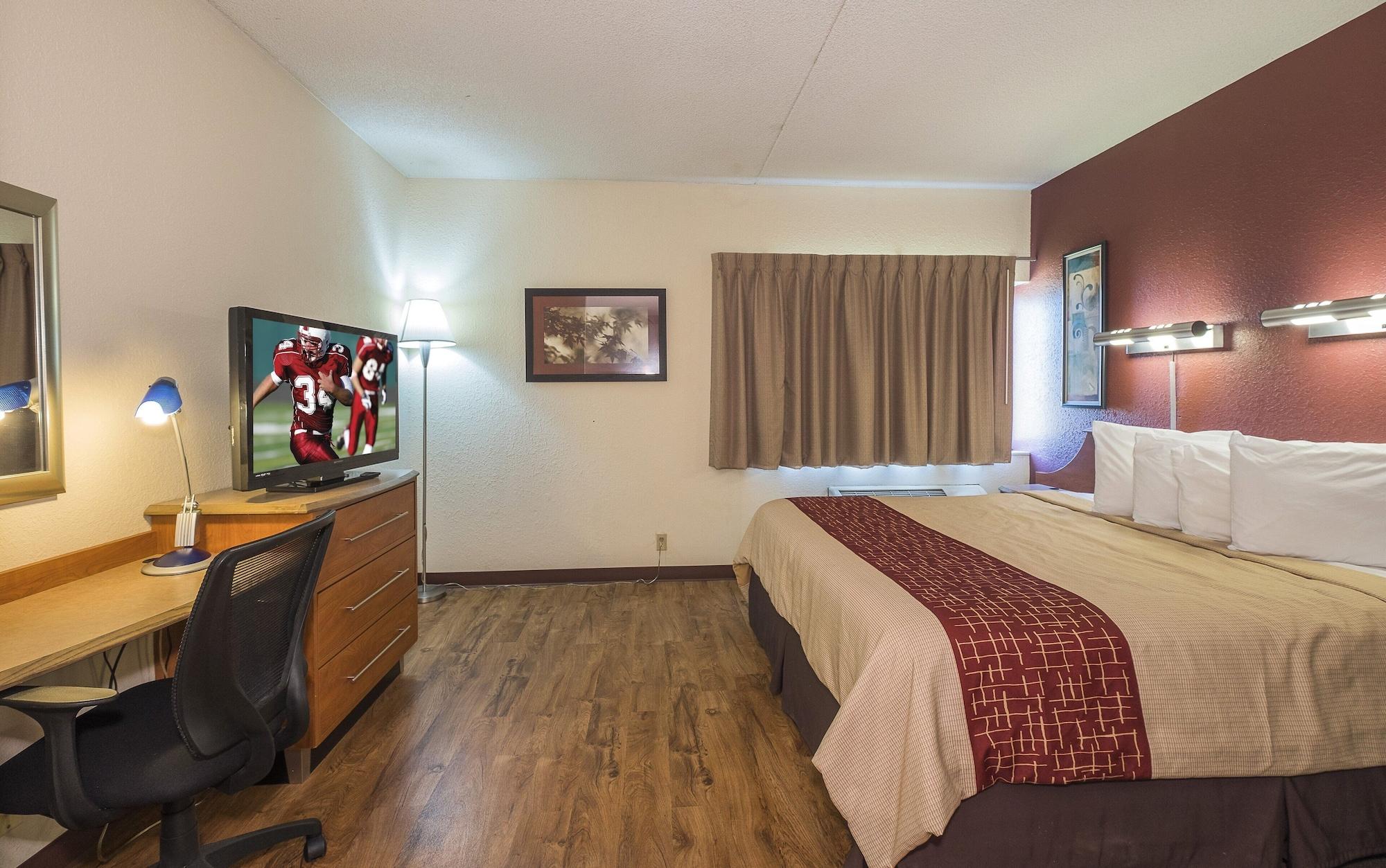 Red Roof Inn & Suites Cleveland - Elyria Exteriör bild