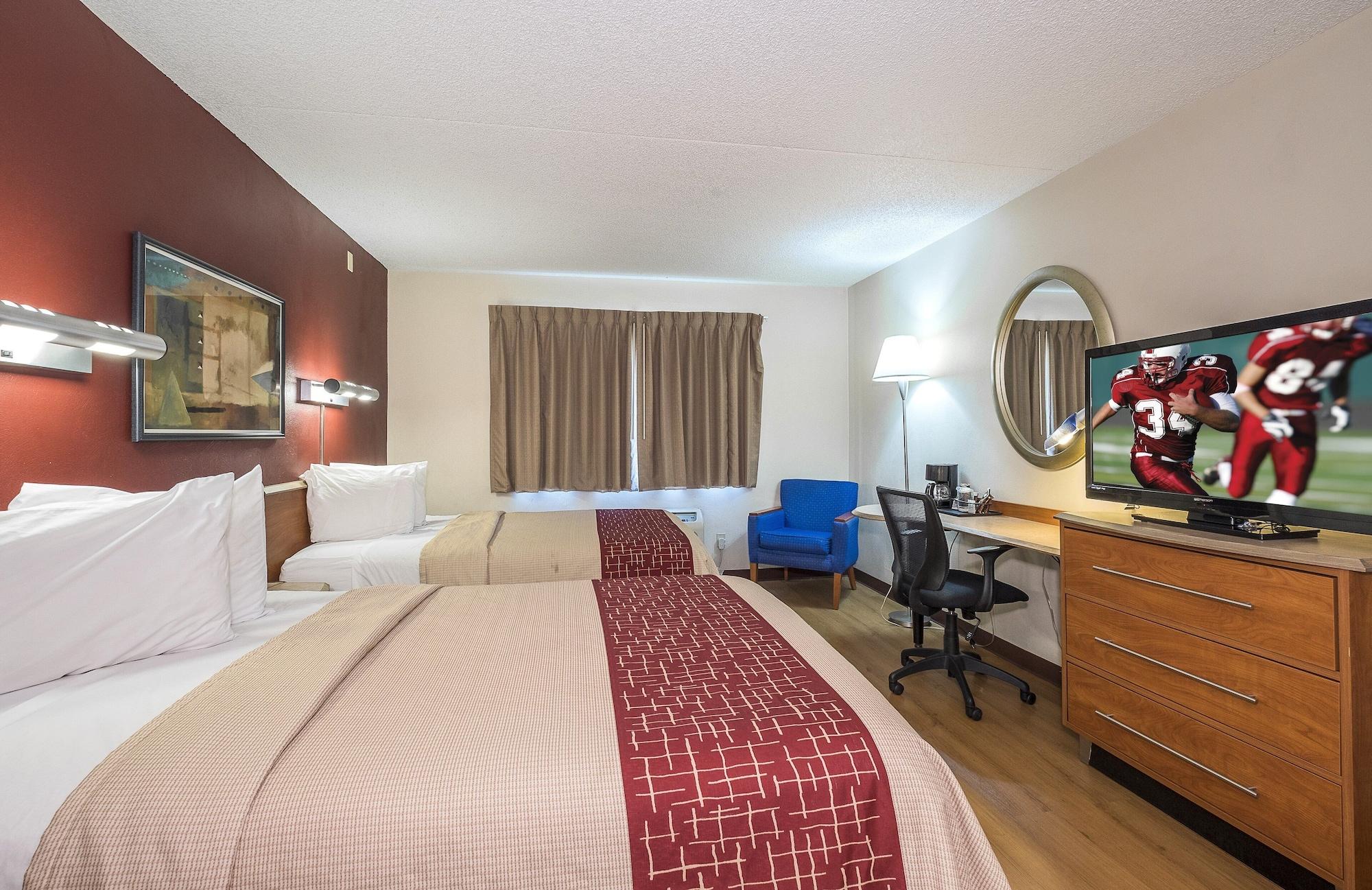 Red Roof Inn & Suites Cleveland - Elyria Exteriör bild
